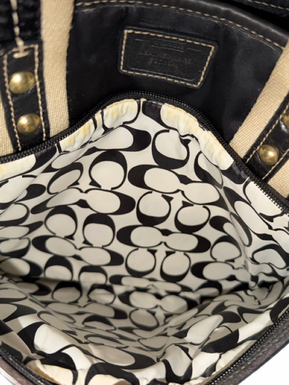 Coach Black Hampton Tote, good condition, lots of space❤️❤️ - Picture 6 of 14